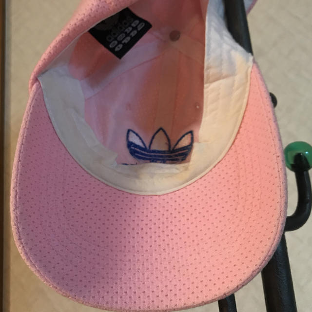 adidas(アディダス)の[古着]Adidas cap レディースの帽子(キャップ)の商品写真