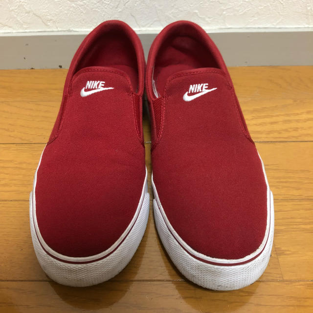 NIKE(ナイキ)の希少カラー☆NIKE トキ スリッポン    メンズの靴/シューズ(スニーカー)の商品写真