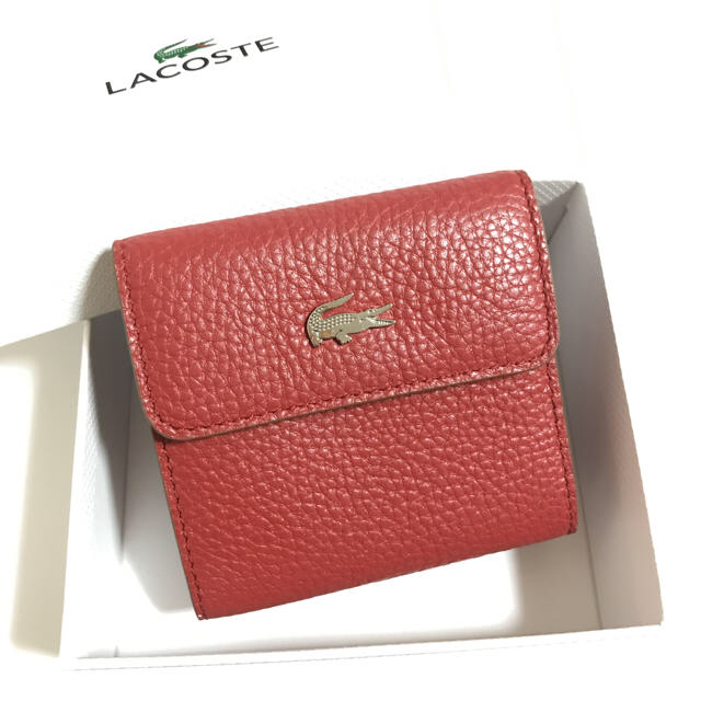 LACOSTE(ラコステ)のラコステ 二つ折り財布 赤 レディースのファッション小物(財布)の商品写真