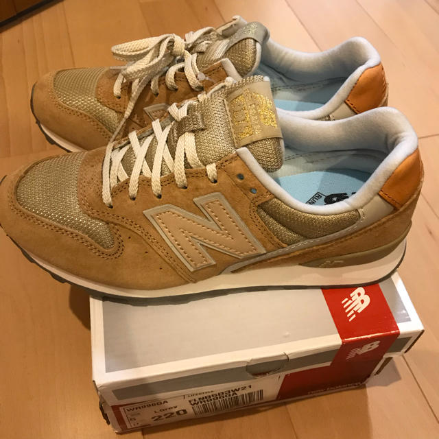 New Balance(ニューバランス)の新品未使用 ニューバランス WR996GA  レディースの靴/シューズ(スニーカー)の商品写真