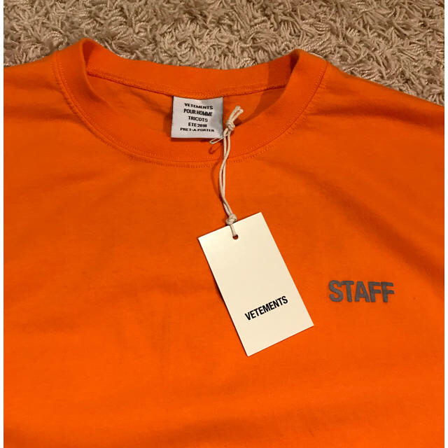 Balenciaga(バレンシアガ)のvetements ヴェトモン リフレクター Tシャツ STAFF メンズのトップス(Tシャツ/カットソー(半袖/袖なし))の商品写真