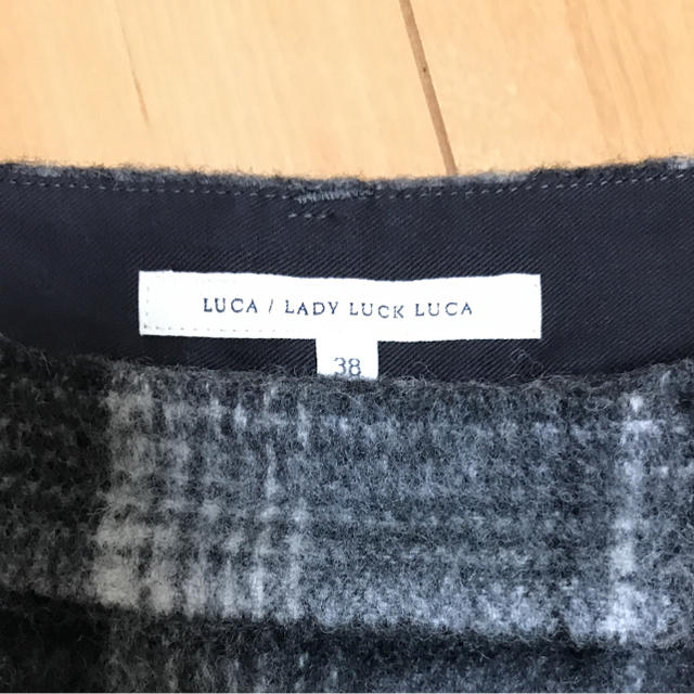 LUCA(ルカ)のLUCA美品 チェックショートパンツ38 レディースのパンツ(ショートパンツ)の商品写真