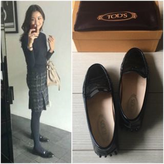 TOD'S - TOD'Sトッズ ドライビングシューズ エナメルローファー 滝沢 ...