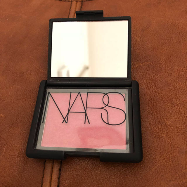 NARS(ナーズ)の専用です。nars ナーズ チーク 4023 コスメ/美容のベースメイク/化粧品(チーク)の商品写真