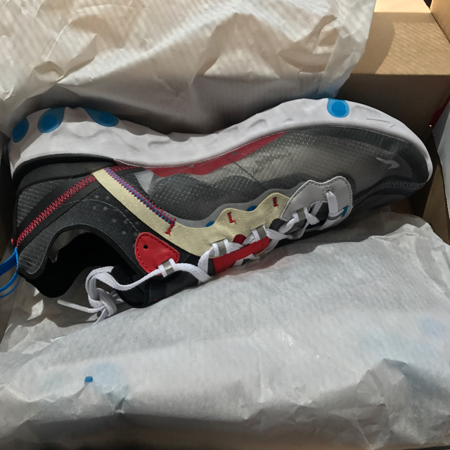 NIKE(ナイキ)のreact element 87  メンズの靴/シューズ(スニーカー)の商品写真