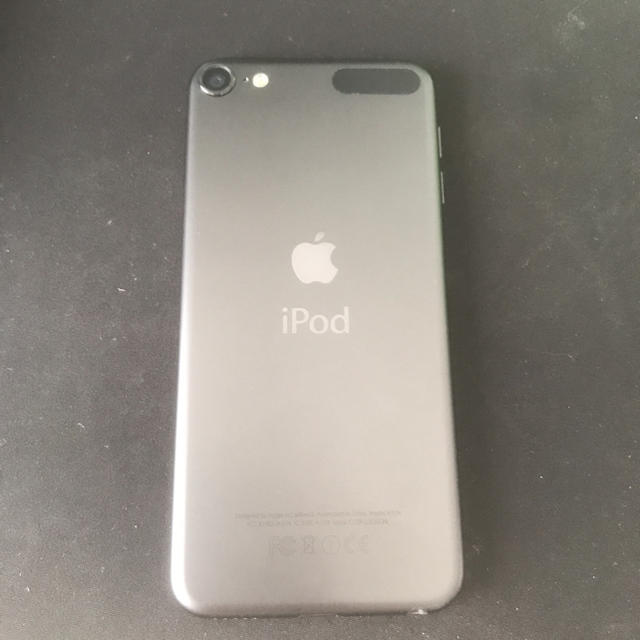 Apple(アップル)のiPod 6世代 スマホ/家電/カメラのオーディオ機器(ポータブルプレーヤー)の商品写真