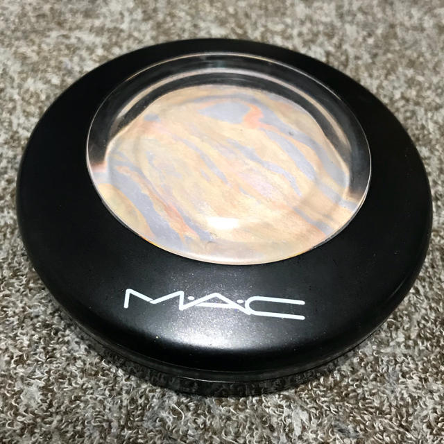 MAC(マック)のMACフェイスパウダー コスメ/美容のベースメイク/化粧品(フェイスパウダー)の商品写真