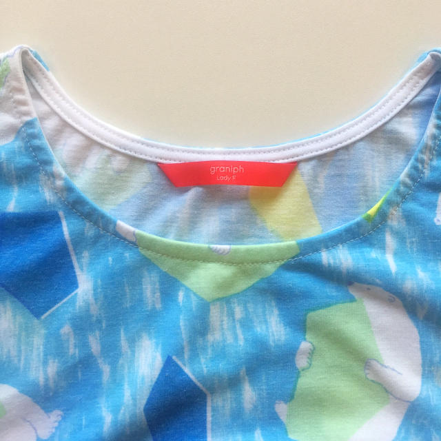 Design Tshirts Store graniph(グラニフ)の新品 グラニフ デザインTシャツ レディースのトップス(Tシャツ(半袖/袖なし))の商品写真