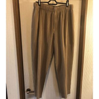 イッセイミヤケ(ISSEY MIYAKE)のhomme plisse テーパードパンツ サイズ2(スラックス)