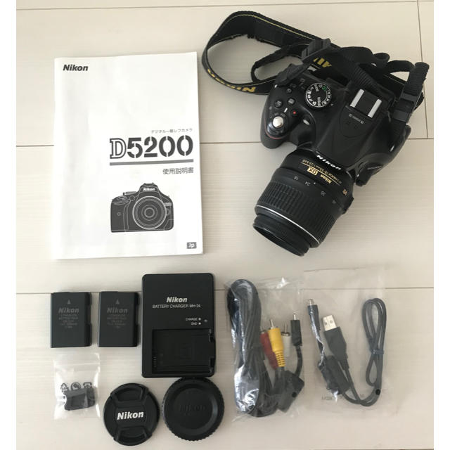 Nikon D5200 レンズ付き 一眼レフカメラ