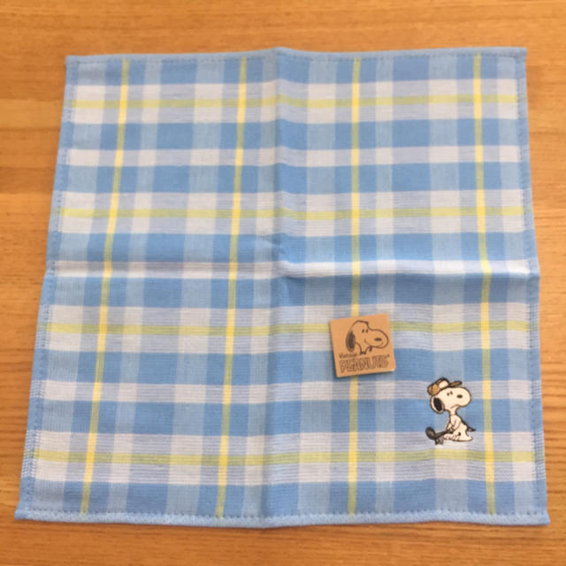 SNOOPY(スヌーピー)のスヌーピー刺繍タオルハンカチ レディースのファッション小物(ハンカチ)の商品写真