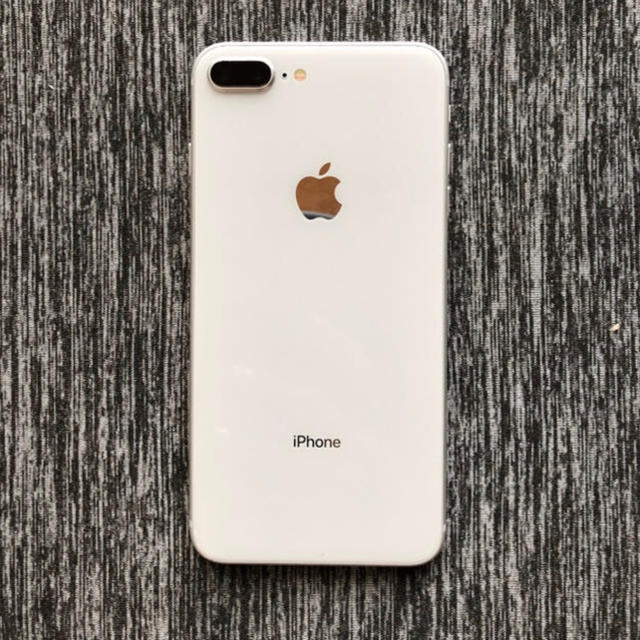 人気を誇る Apple - iPhone8plus スマートフォン本体