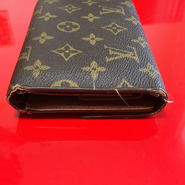 LOUIS VUITTON(ルイヴィトン)のLOUIS VUITTON 財布 レディースのファッション小物(財布)の商品写真