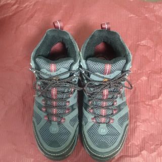 メレル(MERRELL)のメレル　トレッキングシューズ(登山用品)