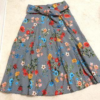 ザラ(ZARA)のZARA♡フラワースカート sサイズ(ひざ丈スカート)