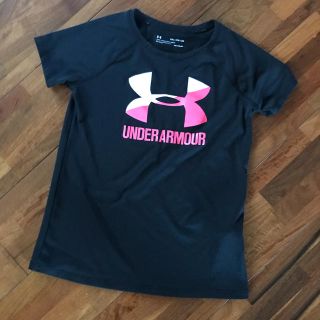 アンダーアーマー(UNDER ARMOUR)のTシャツ(Tシャツ(半袖/袖なし))