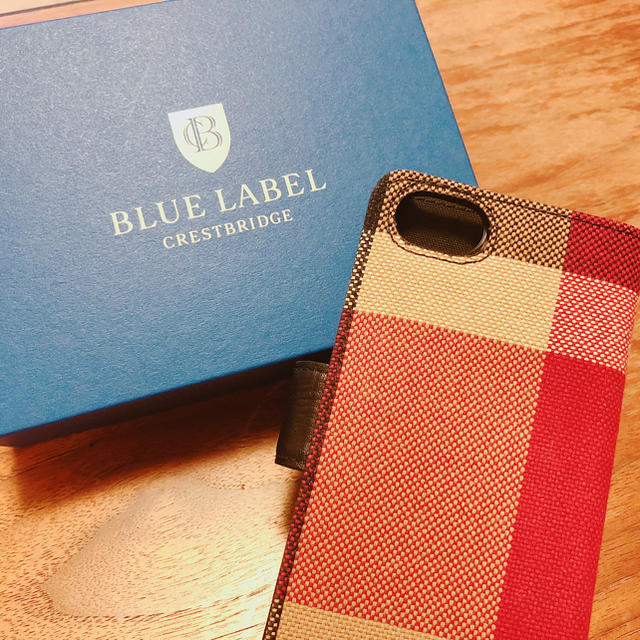 BURBERRY BLUE LABEL(バーバリーブルーレーベル)のBLUE LABEL iPhoneケース スマホ/家電/カメラのスマホアクセサリー(iPhoneケース)の商品写真