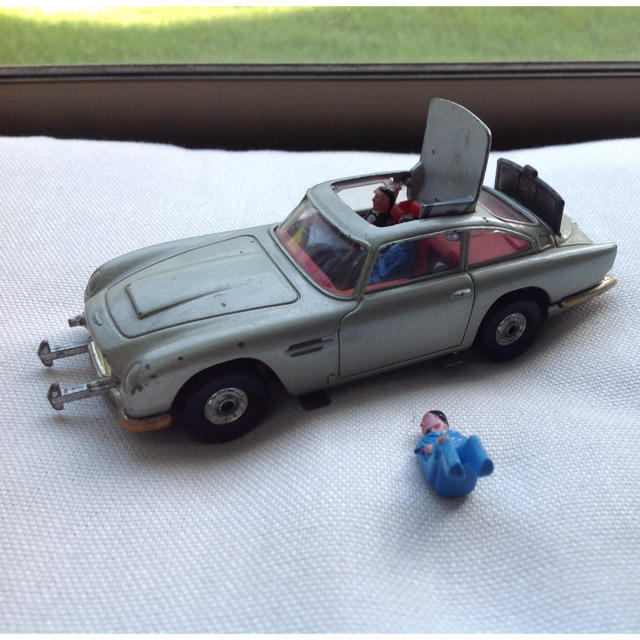 CORGI 007 アストンマーチン DB5 ミニカー 希少の通販 by お CORGI 007 アストンマーチン DB5 ミニカー 希少の通販 by お