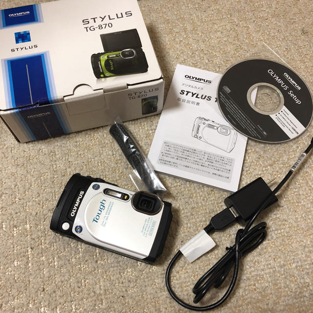 OLYMPUS(オリンパス)のOLYMPUS Tough TG-870 美品 スマホ/家電/カメラのカメラ(コンパクトデジタルカメラ)の商品写真