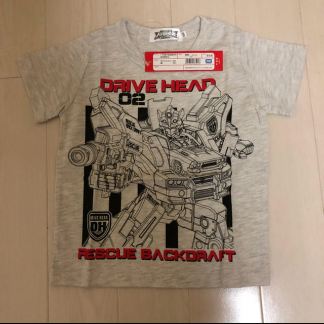 Takara Tomy(タカラトミー)の【まいやん様専用】ドライブヘッド Tシャツ 2枚セット　100 トミカ キッズ/ベビー/マタニティのキッズ服男の子用(90cm~)(Tシャツ/カットソー)の商品写真