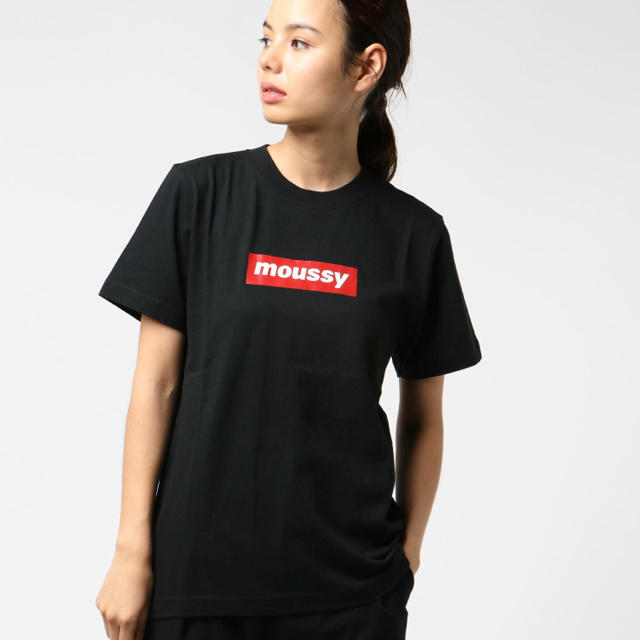 moussy(マウジー)のmoussy ロゴＴ 美品 レディースのトップス(Tシャツ(半袖/袖なし))の商品写真