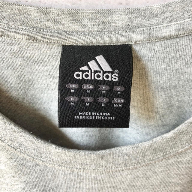 adidas(アディダス)の【大人気】 アディダス adidas ビッグプリント ビッグロゴ Tシャツ 無地 メンズのトップス(Tシャツ/カットソー(半袖/袖なし))の商品写真