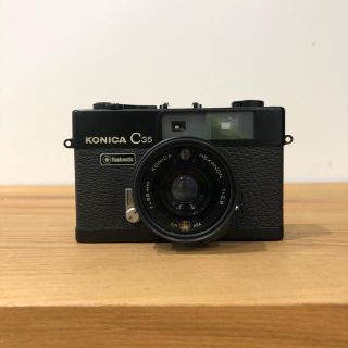 コニカミノルタ(KONICA MINOLTA)のKonica  C35 フィルムカメラ(フィルムカメラ)