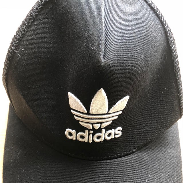 adidas(アディダス)のアディダス キャップ 黒 adidas メンズの帽子(キャップ)の商品写真