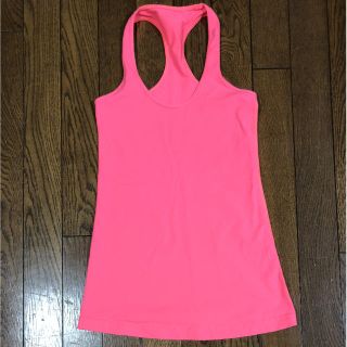 ルルレモン(lululemon)のルルレモン トップス size4(ヨガ)