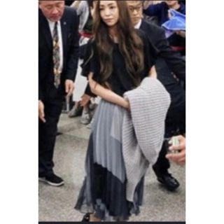 安室奈美恵 着用 グレースコンチネンタル ブラック スカート