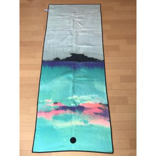 manduka スキッドレス（ヨガラグ）(ヨガ)