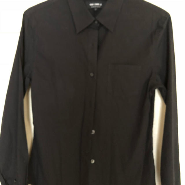  モノコムサ黒シャツ。 レディースのトップス(シャツ/ブラウス(長袖/七分))の商品写真