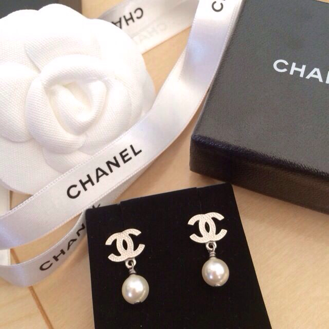 CHANEL パールピアス 美品