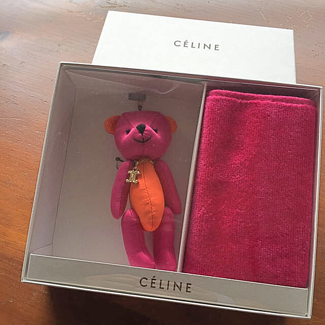 celine(セリーヌ)のセリーヌ ストラップセット 新品 未使用 箱あり レディースのファッション小物(ハンカチ)の商品写真