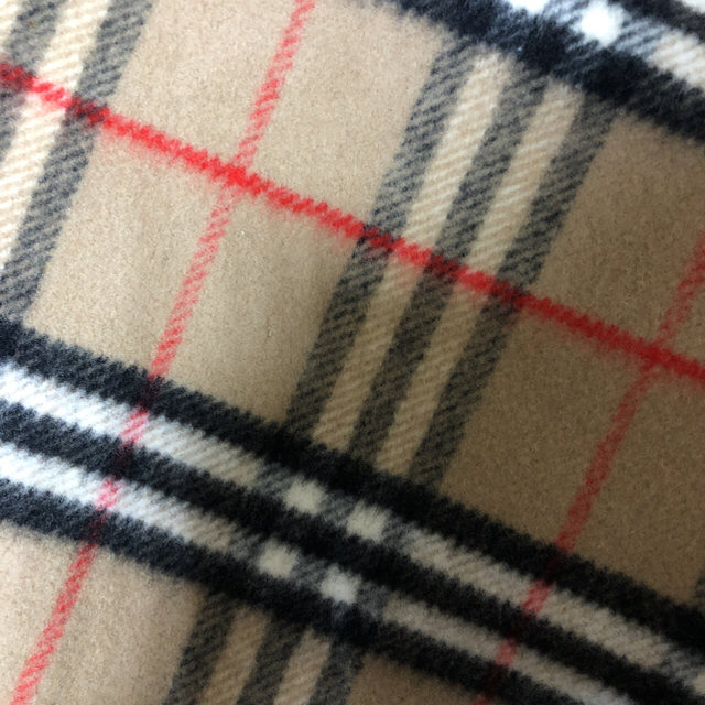 BURBERRY(バーバリー)のバーバリー 高級 ウール 100% 毛布 新品未使用 インテリア/住まい/日用品の寝具(毛布)の商品写真