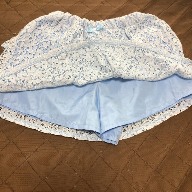 GU(ジーユー)の⑬ GU 花柄 レース キュロット 130cm  キッズ/ベビー/マタニティのキッズ服女の子用(90cm~)(パンツ/スパッツ)の商品写真