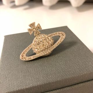 Vivienne Westwood(ブローチ/コサージュ)のフリマアイテム一覧 Vivienne Westwood(ブローチ/コサージュ)のフリマアイテム一覧