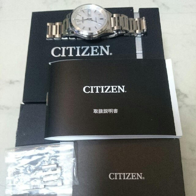 CITIZEN(シチズン)のシチズンエクシードソーラー電波時計 メンズの時計(腕時計(アナログ))の商品写真