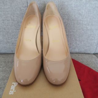 クリスチャンルブタン(Christian Louboutin)の【再出品・お値下げ】ルブタン　パテントパンプス(ハイヒール/パンプス)