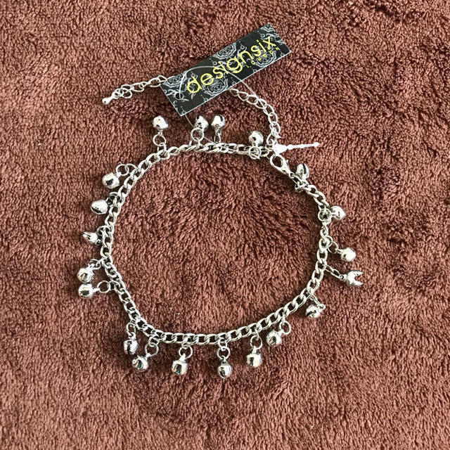 asos(エイソス)のASOS Designsix Bell Anklet レディースのアクセサリー(アンクレット)の商品写真