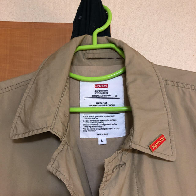 Supreme(シュプリーム)のsupreme トレンチコート メンズのジャケット/アウター(トレンチコート)の商品写真