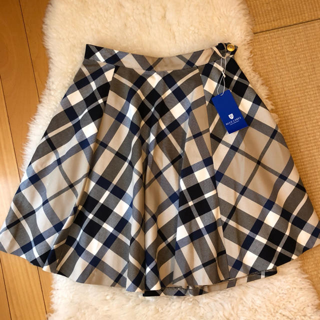 BURBERRY BLUE LABEL(バーバリーブルーレーベル)の約2.5万超美品タグ付きバーバリーブルーレーベル上質コットンスカート♫ レディースのスカート(ひざ丈スカート)の商品写真