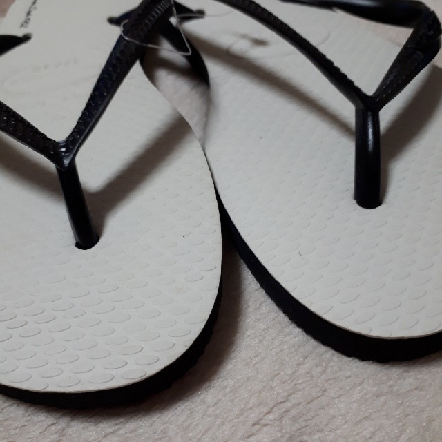 havaianas(ハワイアナス)のPAL様専用　新品未使用ハワイアナス　ビーチサンダル レディースの靴/シューズ(ビーチサンダル)の商品写真