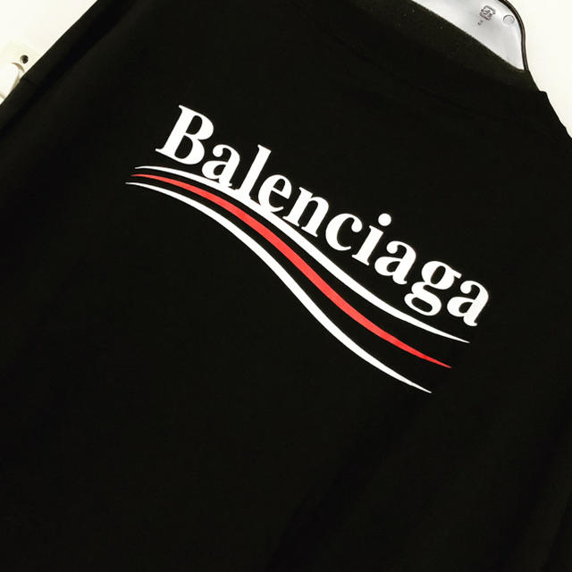 Balenciaga(バレンシアガ)のバレンシアガ tシャツ メンズのトップス(Tシャツ/カットソー(半袖/袖なし))の商品写真