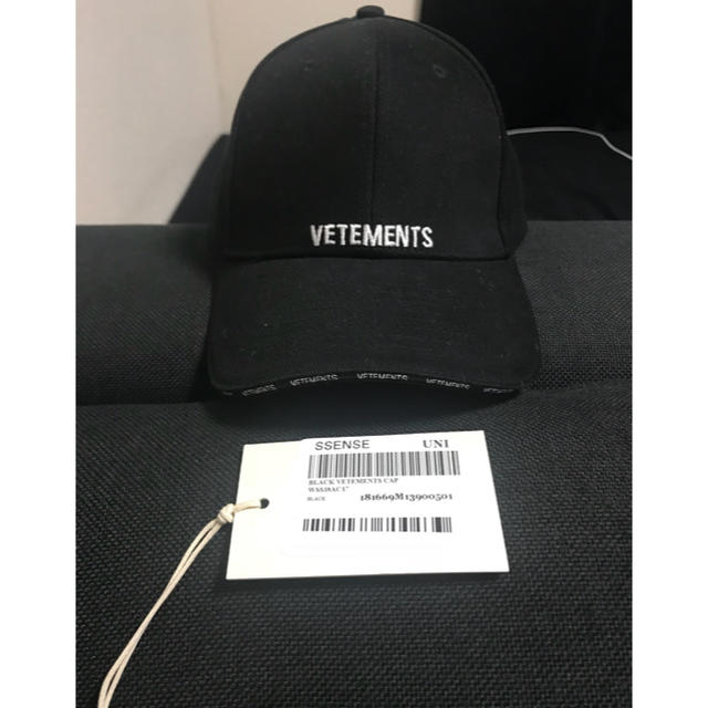 確実正規品 vetements cap 黒 Black キャップ