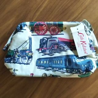 キャスキッドソン(Cath Kidston)のキャス・キッドソン ナイロン素材ポーチ(ポーチ)