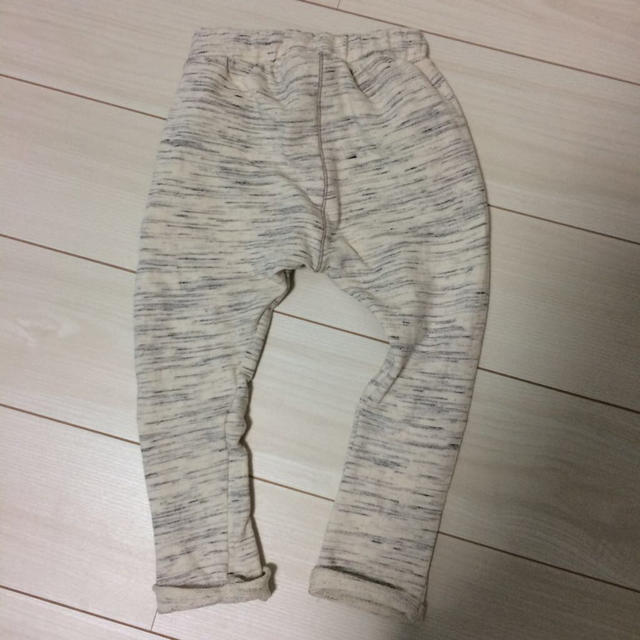 ZARA(ザラ)のzara スウェットパンツ キッズ/ベビー/マタニティのキッズ服男の子用(90cm~)(その他)の商品写真