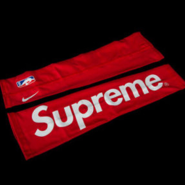 Supreme(シュプリーム)のeka様 専用 スポーツ/アウトドアのスポーツ/アウトドア その他(バスケットボール)の商品写真