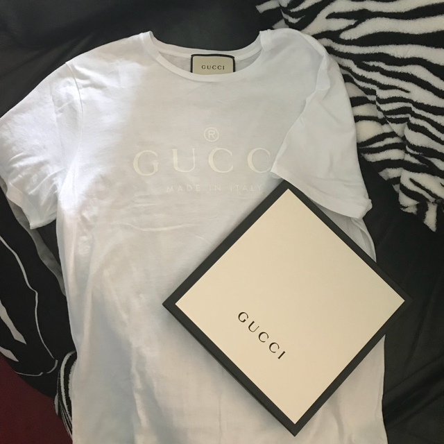 Gucci(グッチ)のゆー様専用❤️レアGUCCI日曜日セール レディースのトップス(Tシャツ(半袖/袖なし))の商品写真