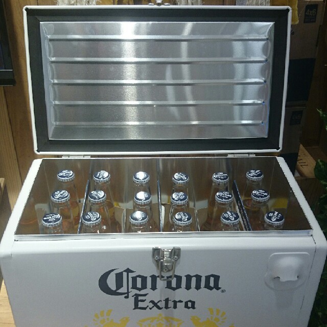 CORONA　クーラーボックス